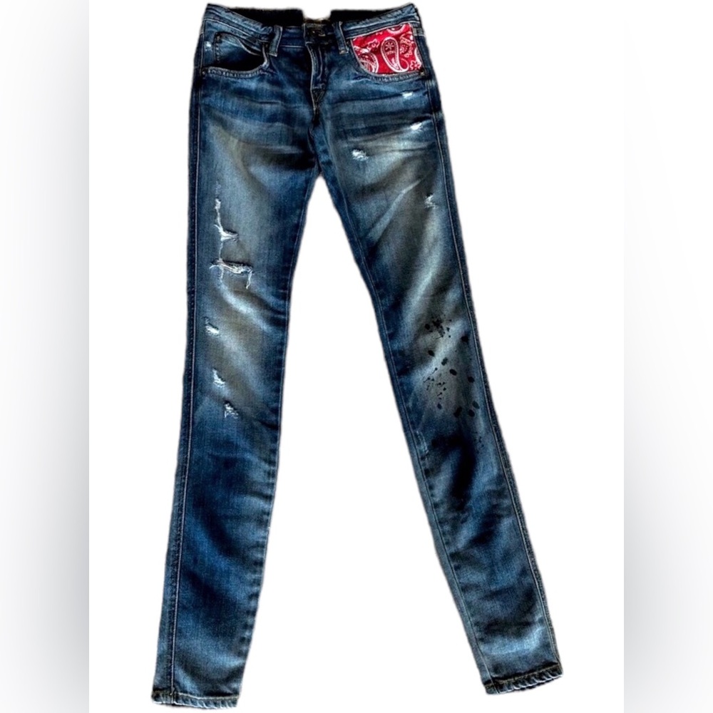Vintage Lo Rise PRPS Distressed Skinny Jeans with Red Bandanna Accent